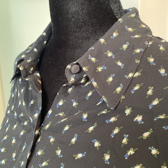 KARINA GRIMALDI Georgette Back Floral Blouse - Size S (runs big) - Picture 5 of 8